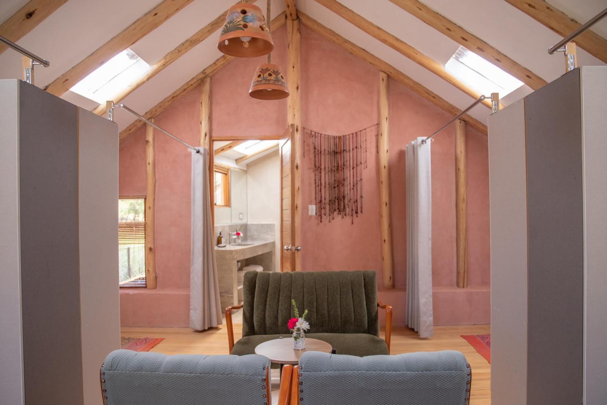 Arbol De La Vida Hotel Huaran ภายนอก รูปภาพ