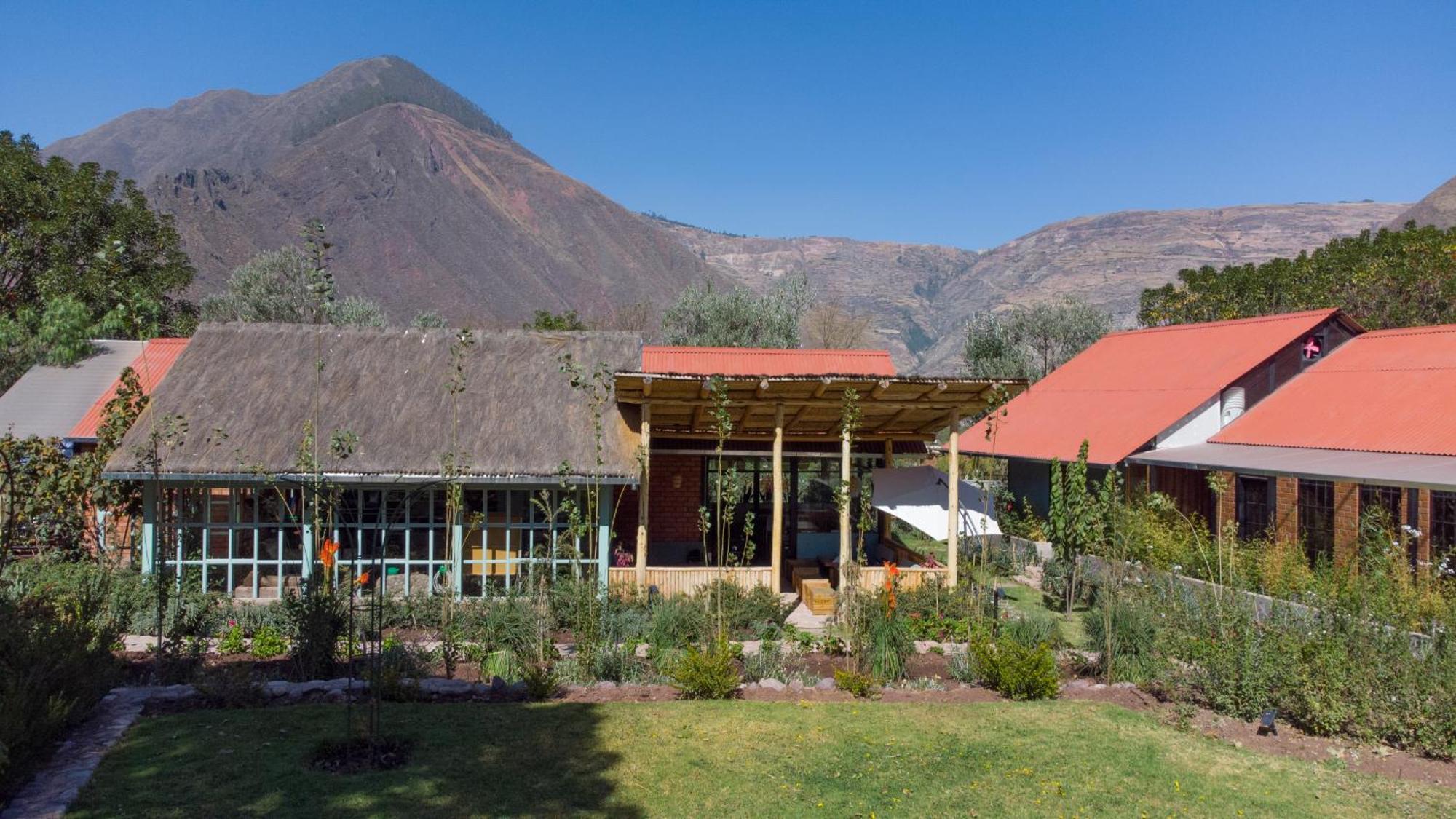 Arbol De La Vida Hotel Huaran ภายนอก รูปภาพ